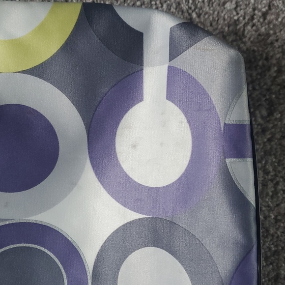 Tote - Picture 10 of 11